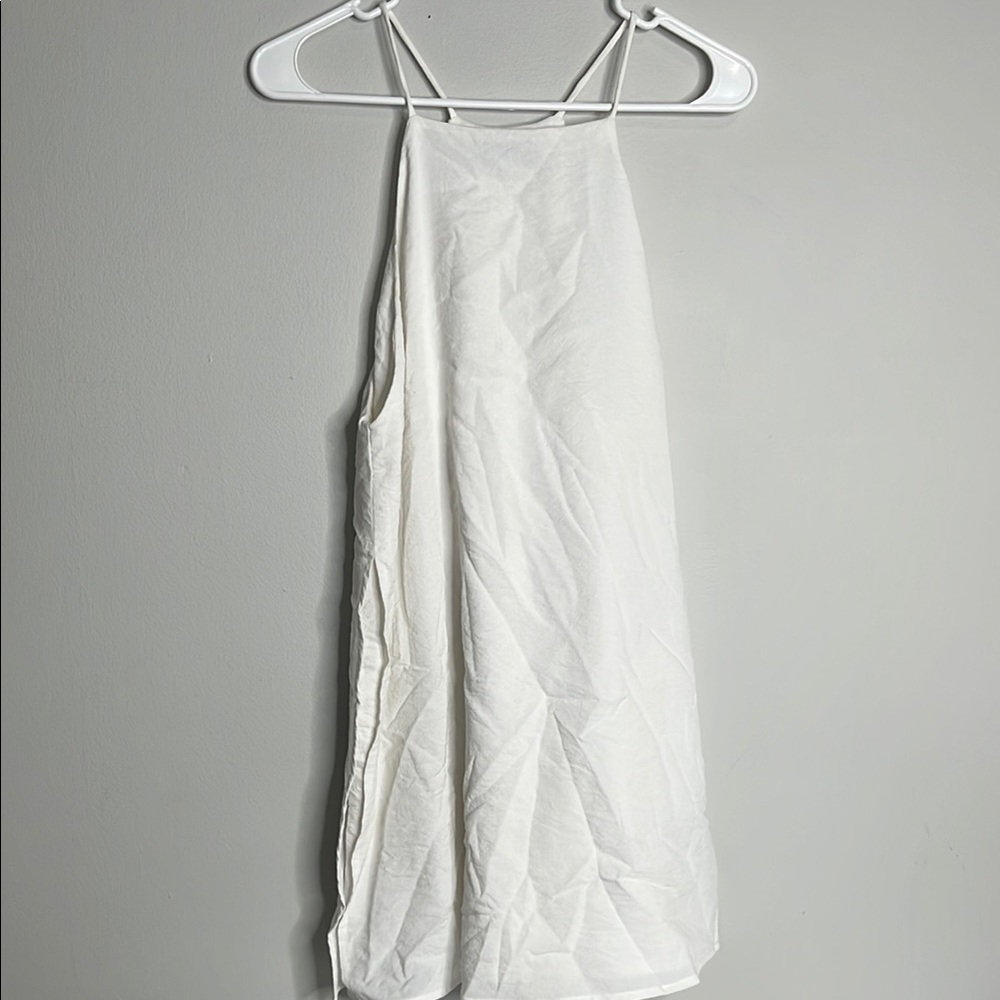 Elegant White Sleeveless Top